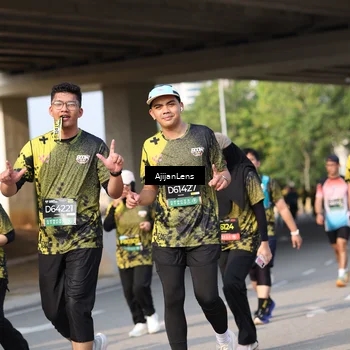 Runner Photo 6371557