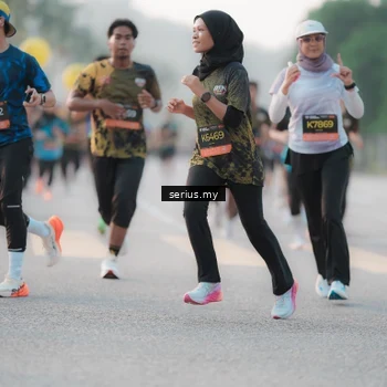 Runner Photo 6371561