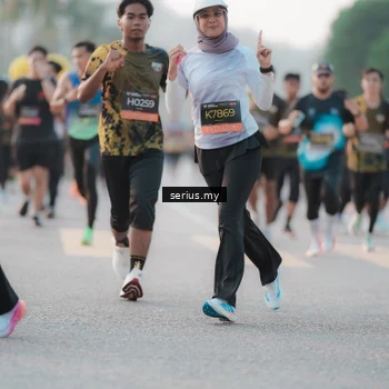 Runner Photo 6371580