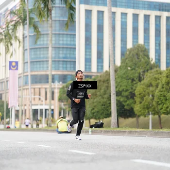 Runner Photo 6371600