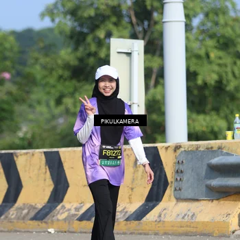 Runner Photo 6371610