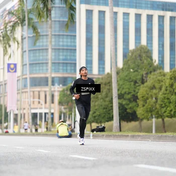 Runner Photo 6371612