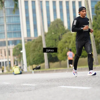 Runner Photo 6371620