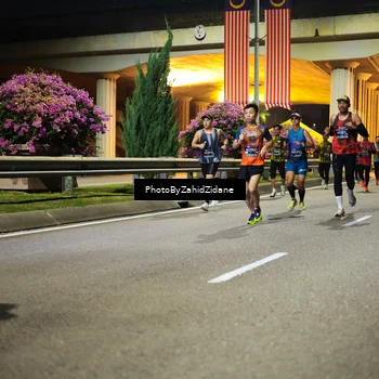 Runner Photo 6371644