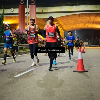 Runner Photo 6371650