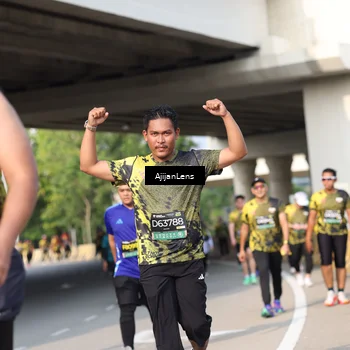 Runner Photo 6371655