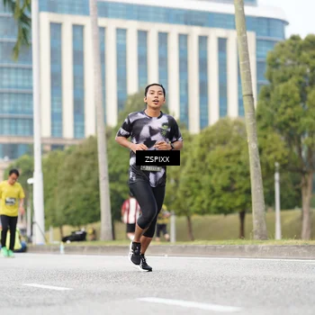 Runner Photo 6371671