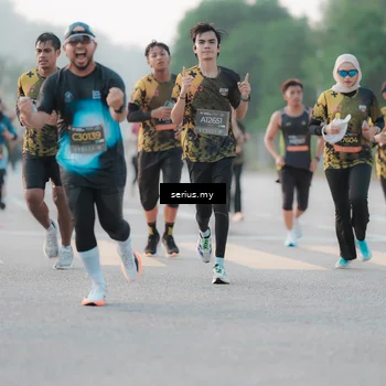 Runner Photo 6371672