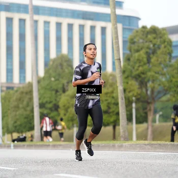 Runner Photo 6371684