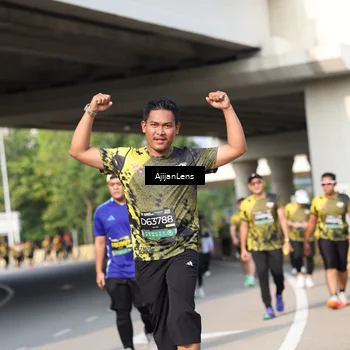 Runner Photo 6371708
