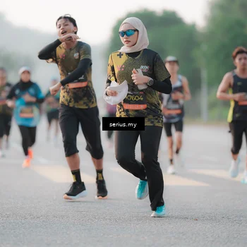 Runner Photo 6371740