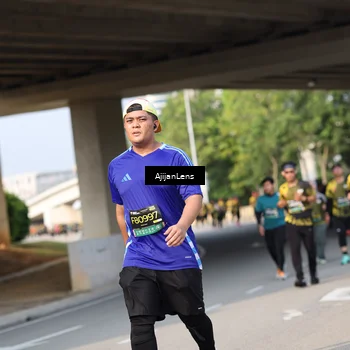 Runner Photo 6371748