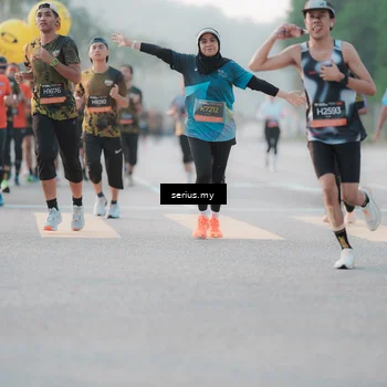 Runner Photo 6371794