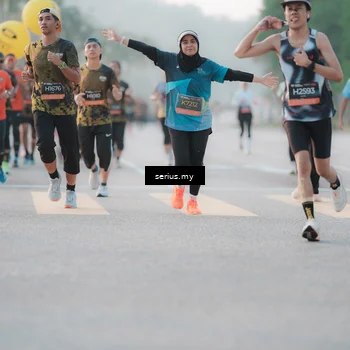Runner Photo 6371801