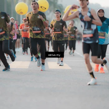 Runner Photo 6371805