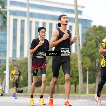 Runner Photo 6371810