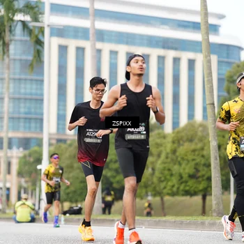 Runner Photo 6371822