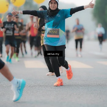 Runner Photo 6371827