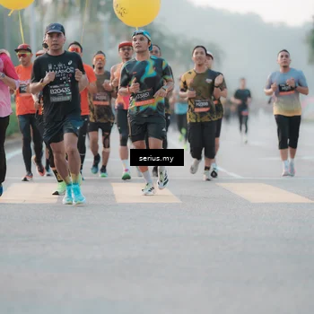 Runner Photo 6371837