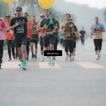 Runner Photo 6371842