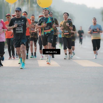 Runner Photo 6371843
