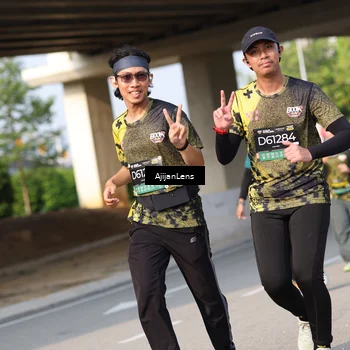 Runner Photo 6371845