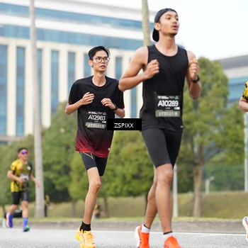 Runner Photo 6371877