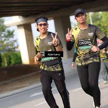 Runner Photo 6371878