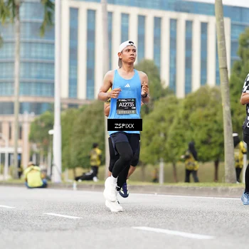 Runner Photo 6371884