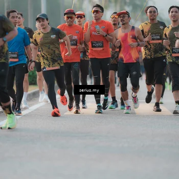 Runner Photo 6371889
