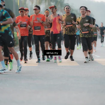 Runner Photo 6371895