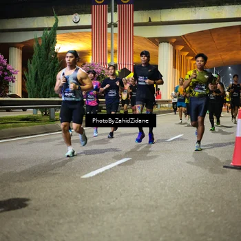 Runner Photo 6371896