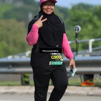 Runner Photo 6371899