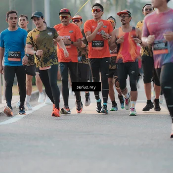 Runner Photo 6371912