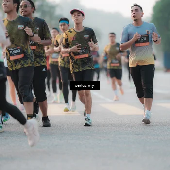 Runner Photo 6371925