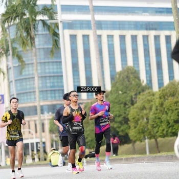 Runner Photo 6371956