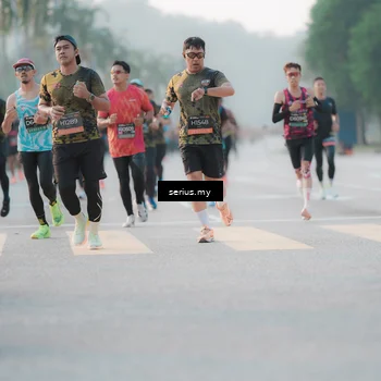 Runner Photo 6371967