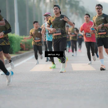Runner Photo 6371972