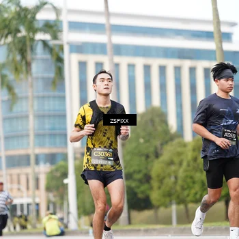 Runner Photo 6372030