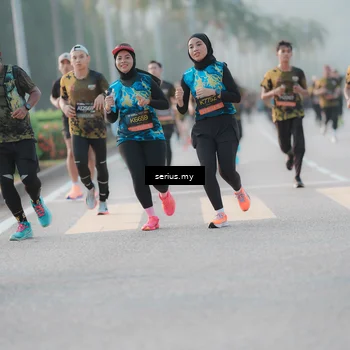 Runner Photo 6372072