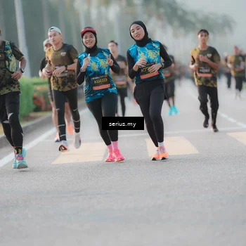 Runner Photo 6372080
