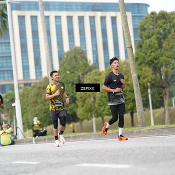 Runner Photo 6372108