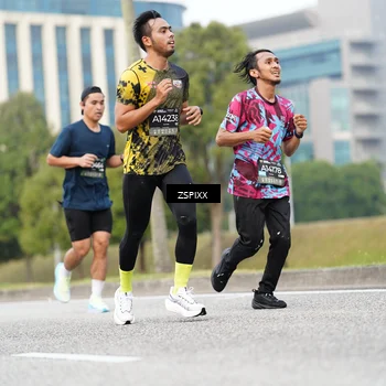 Runner Photo 6372109