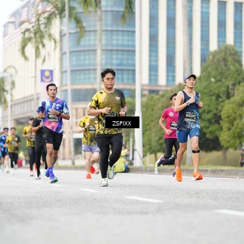 Runner Photo 6372235