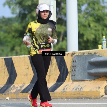 Runner Photo 6372238