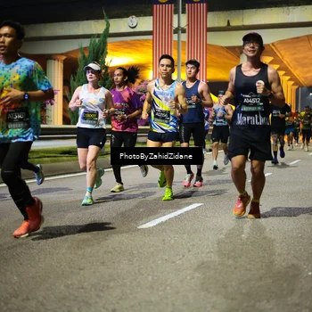 Runner Photo 6372299