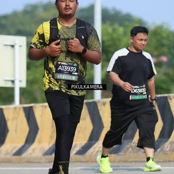 Runner Photo 6372328