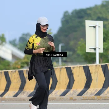 Runner Photo 6372347