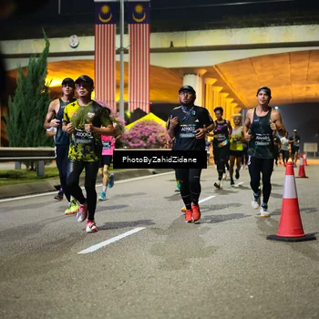 Runner Photo 6372348