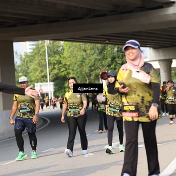 Runner Photo 6372355